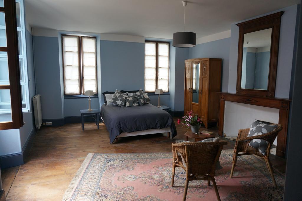 Bed and Breakfast Maison Arriu Montaut  Zimmer foto